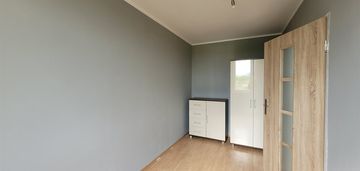 Ustawne 3 pok. mieszkanie + kuchnia - ul. okrzei
