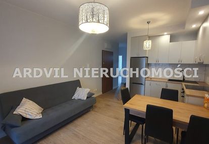Magazynowa, 55m2, umeblowane z garażem!