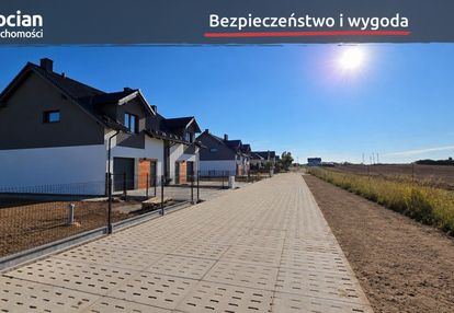 Funkcjonalne domy na kameralnym osiedlu! pępowo!