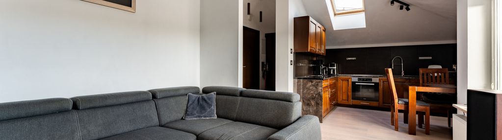 Gdynia mały kack | 2 pokoje przy lesie | balkon |
