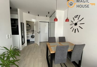 2  ustawne pokoje | stan idealny | tramwaj