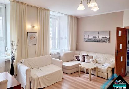 M 3 -109 m2 w centrum miasta.