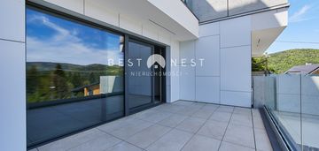 Apartament z przestronnym tarasem 30 m2 i widokiem