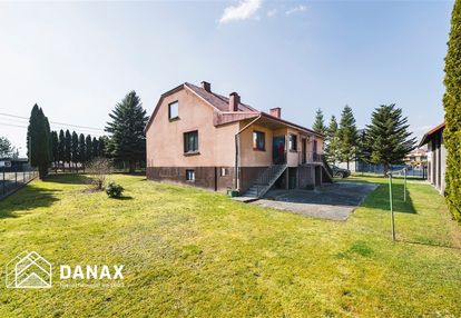 Dom wolnostojący na dużej działce - więckowice