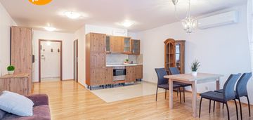 48 m2, klimatyzacja, balkon, winda, bez prowizji