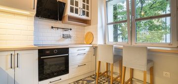 Newton | rydla | bronowice | tramwaj