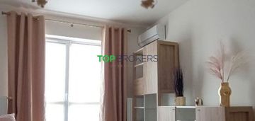 Słoneczne dwa pokoje, klima, garaż