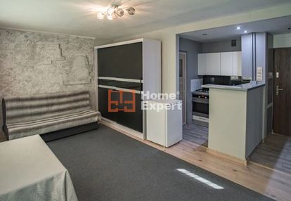 Kawalerka blisko centrum z balkonem