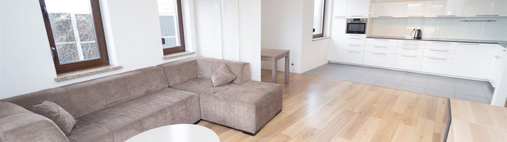 Apartament 72m2 | 3 pokoje | strycharska | eng