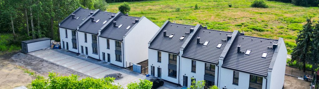 Nowe !! dwupoziomowe z ogródkiem, umeblowane