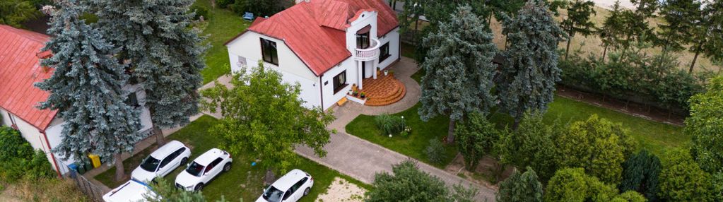 * dom z niezwykłym klimatem* z dużym ogrodem!*