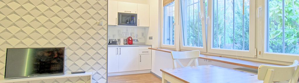 Kawalerka z widokiem na zieleń ul. ciasna