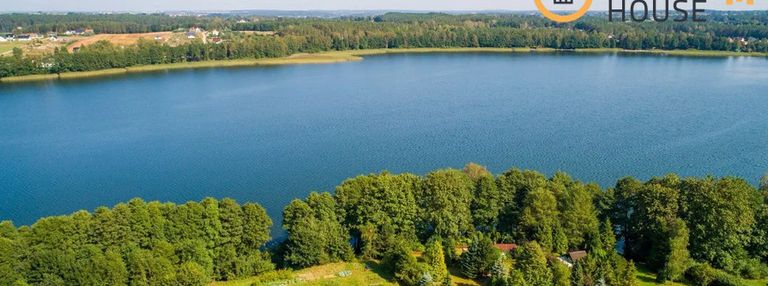 Piękna działka nad jeziorem