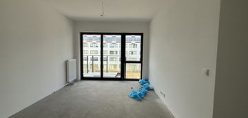 2 pokoje / balkon / wysoki standard