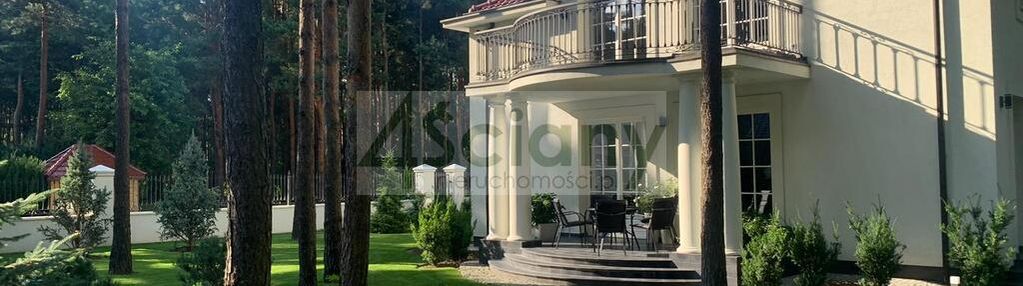 Luksusowa rezydencja w środku lasu !