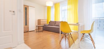 Przytulna kawalerka / duży balkon / parking