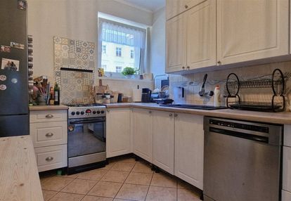 2-pokojowe mieszkanie, dwa balkony, 1 piętro