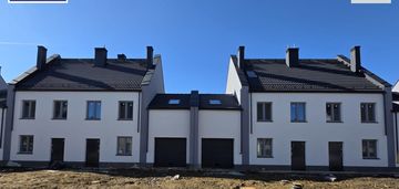 Przestronny szereg z ogródkiem na jasieniu!!