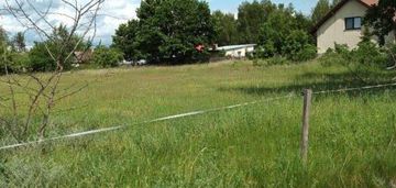 Działka 4000 m² – 53 × 150 m, dojazd z dwóch stron