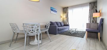 Zainwestuj lub zamieszkaj pod czarną góra