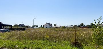 Działka budowlana na sprzedaż 1074 m² w sulnowie