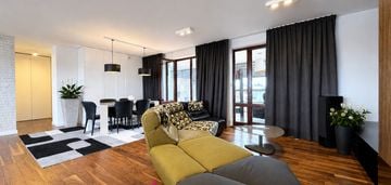 *apartament 148 m², ogród zimowy, dwa msc. post.*