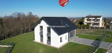 Fantastyczny dom, zakliczyn, siepraw