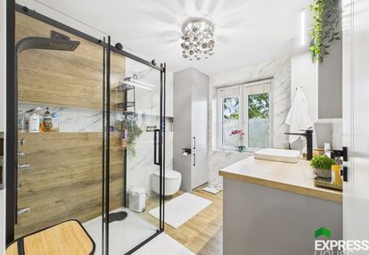 I 3 pokoje i do wejścia i jedyne takie na rynku i