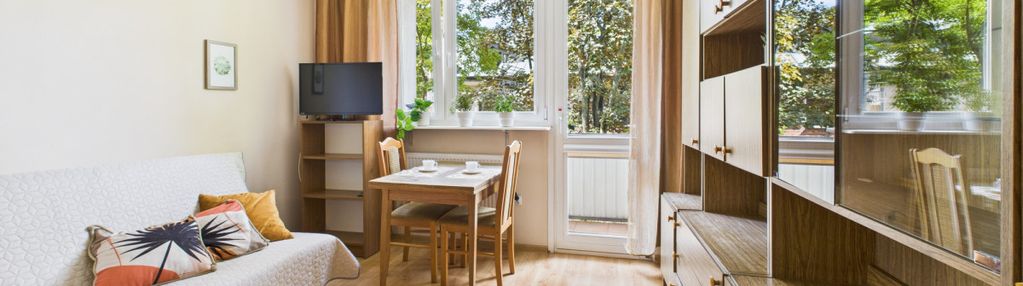 2 pok tuż przy metro wierzbno