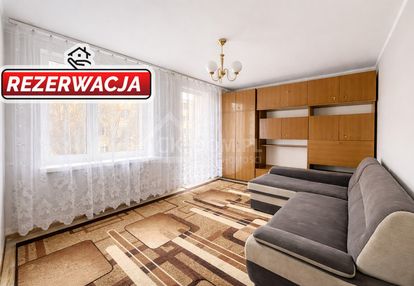 Na sprzedaż mieszkanie, 2 piętro – staszów