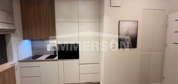 Giełdowa | luksusowe studio po remoncie| balkon