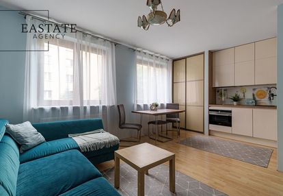 Włochy/studio/jasne, do wprowadzenia