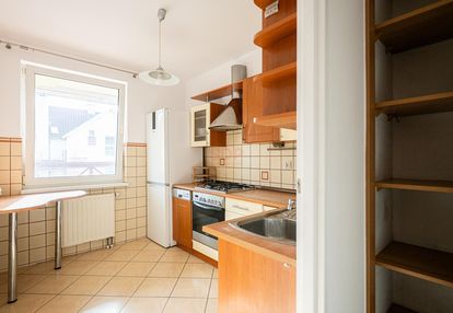 Duże mieszkanie z 2 łazienkami i komórką