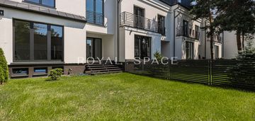 Nowoczesny dom 250 m² | 7 pokoi | sadyba