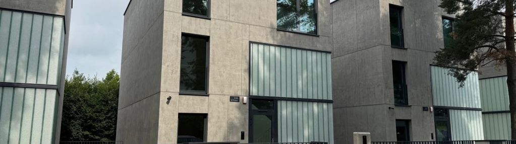 Dwupoziomowy apartament z tarasem i smart home