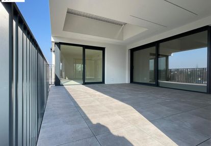 4-pokojowy penthouse na dachu z windą!