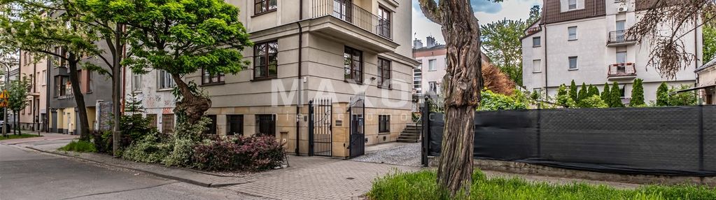 Przestronny dom - praga południe, 315?mkw