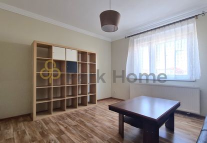 Dwupokojowe mieszkanie blisko centrum!