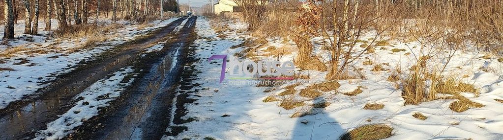 Urokliwa ustawna działka 2400 m2