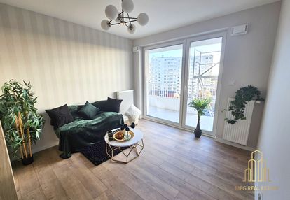 Przy politechnice* dwa pokoje* winda*centrum