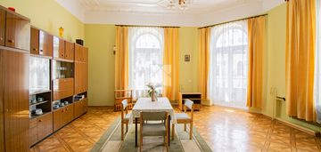 Prestiżowe mieszkanie w zabytkowej kamienicy