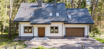 Idealny dom dla rodziny – przestrzeń i natura w magdalence