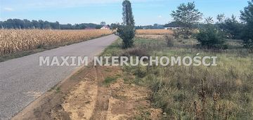 Duża działka w latonicach. prąd i wodociąg.