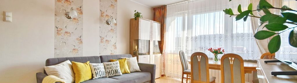 3 pokoje+prywatny korytarz tylko dla dwóch mieszk.