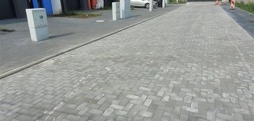 Bliźniak 5 pokoi. osiedle piastów. blisko centrum.