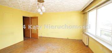 Ul. reja mieszkanie 48,36 m2 ii piętro do remontu