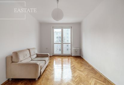 Wola i 2 pokoje i dwustronne i oddzielna kuchnia