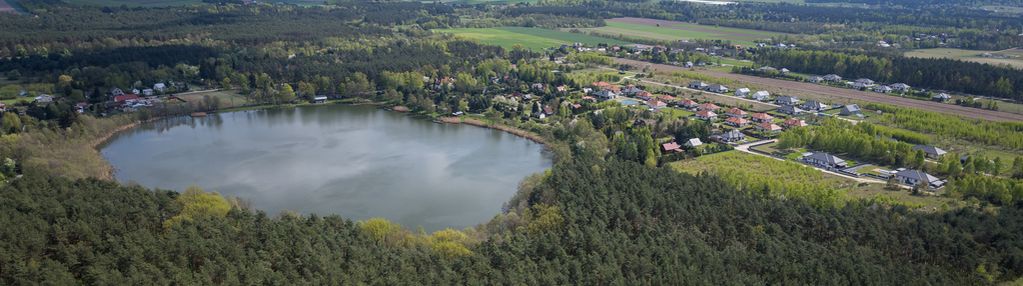 Sprzedam działkę – jezioro i las w błędowie