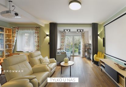 Dom po remoncie + apartament, pracownia lub biuro