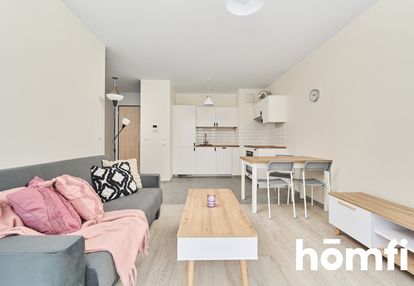 Dwupokojowe mieszkanie z dużym ogródkiem